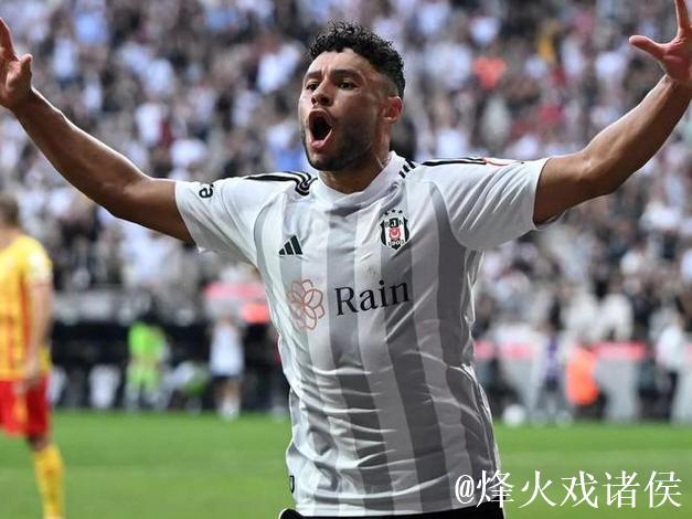 土媒:前英格兰国脚张伯伦提前离开贝西克塔斯,未来去向成疑 土媒:前英格兰国脚张伯伦提前离开贝西克塔斯,未来去向成疑